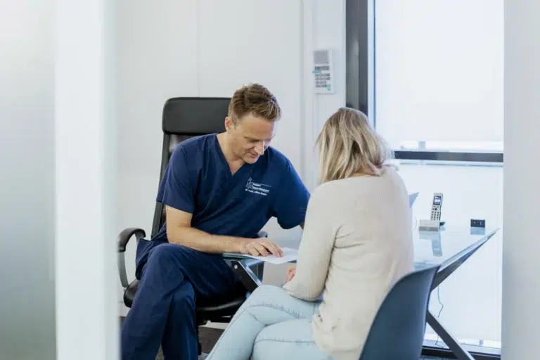 Patientengespräch und Aufklärung