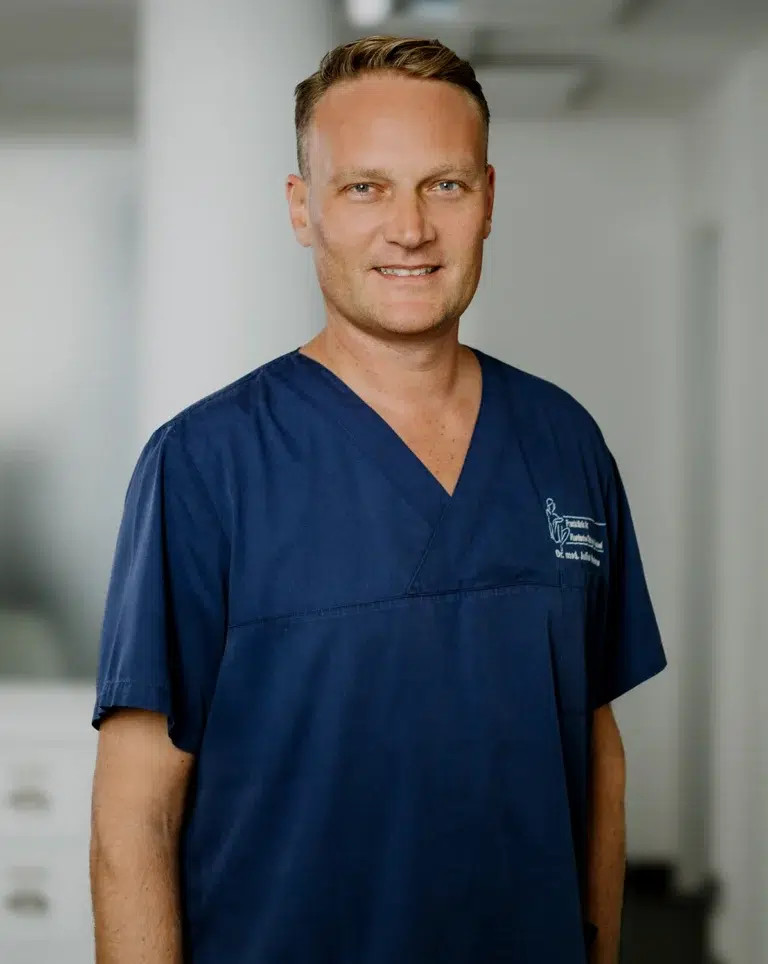 Dr. med. Julius Hoehne